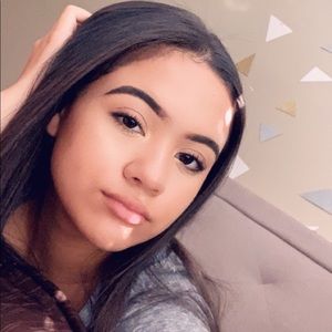 Meet your Posher, Priscilla